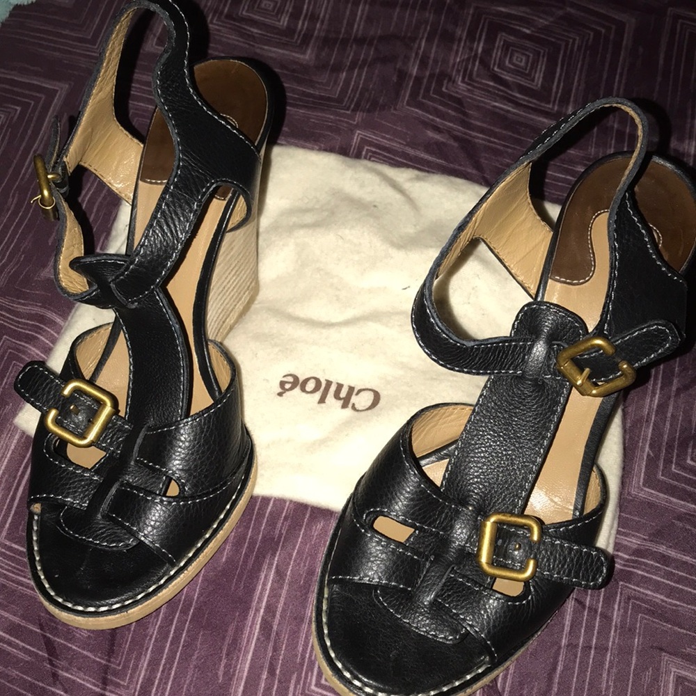 Chloe 37 1/2 wedges in black w/ gold buckets